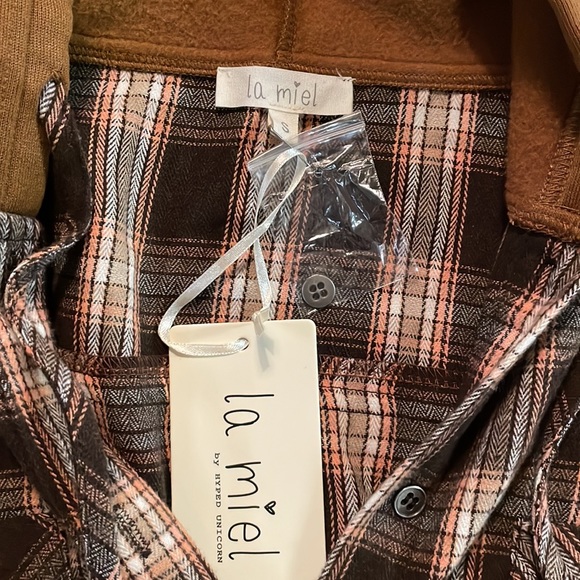 LA MIEL Tops Mod Boutique Women Button Down Flannel Small Poshmark